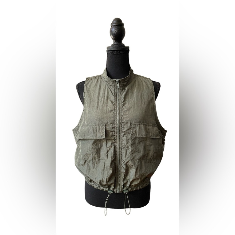 No Boundaries Olive Green Cargo Vest